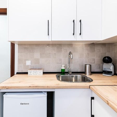 Apart. Santa Paula En Гранада Екстериор снимка
