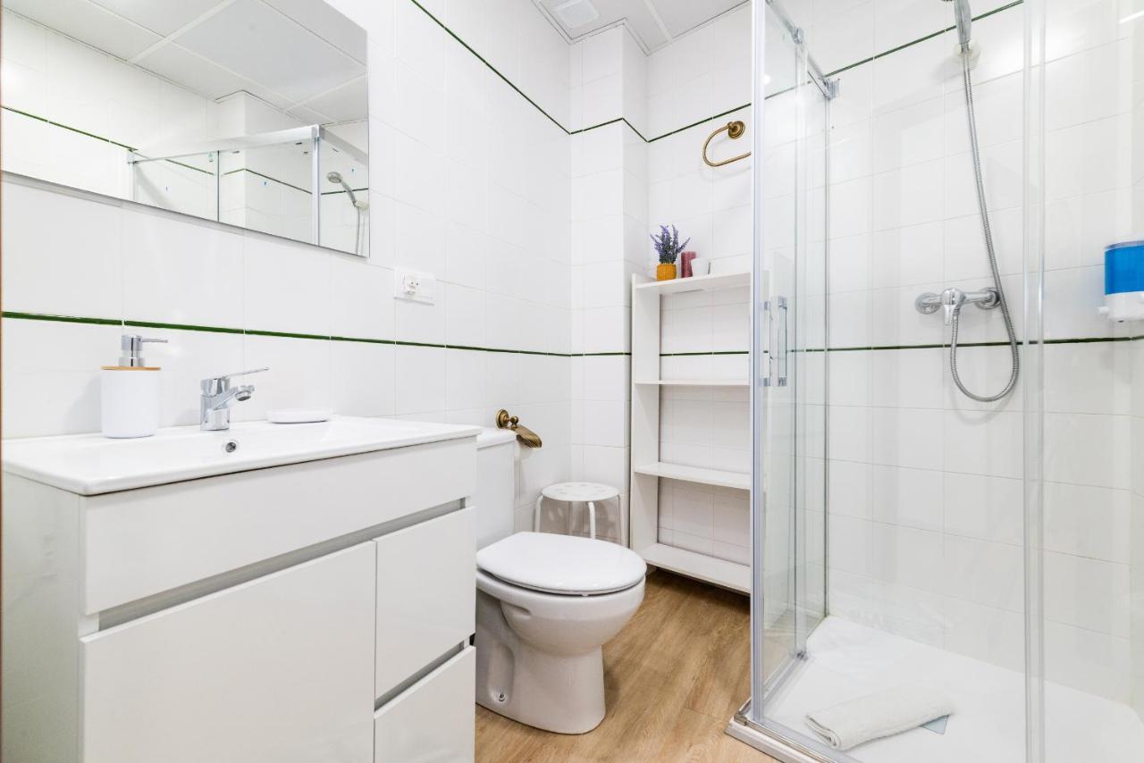 Apart. Santa Paula En Гранада Екстериор снимка