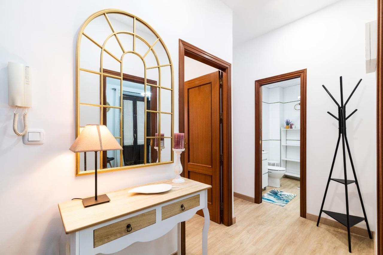 Apart. Santa Paula En Гранада Екстериор снимка